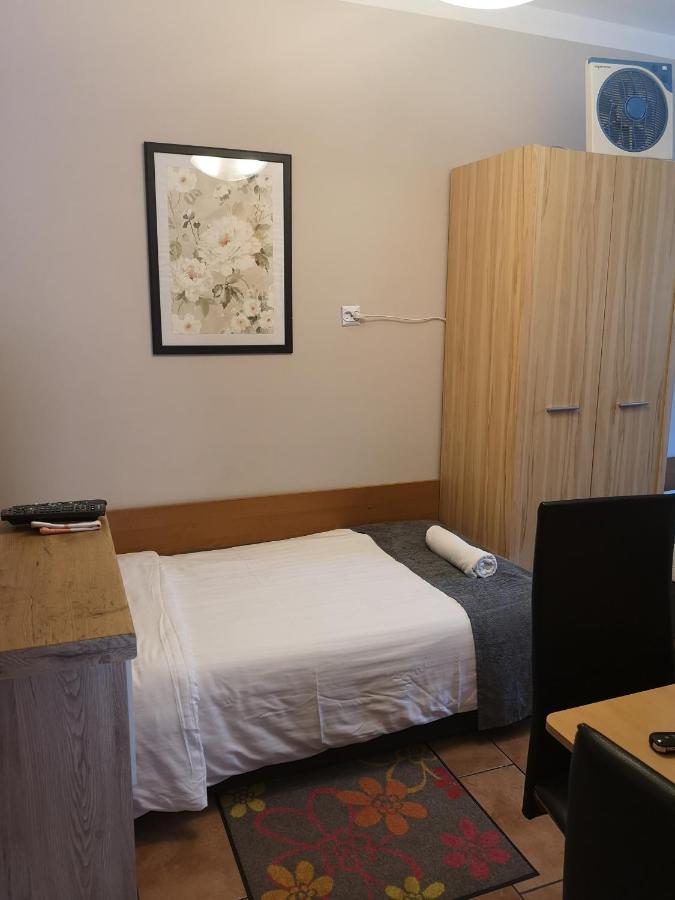 Apartamenty Jaskinia Solna Ruda Slaska Kültér fotó